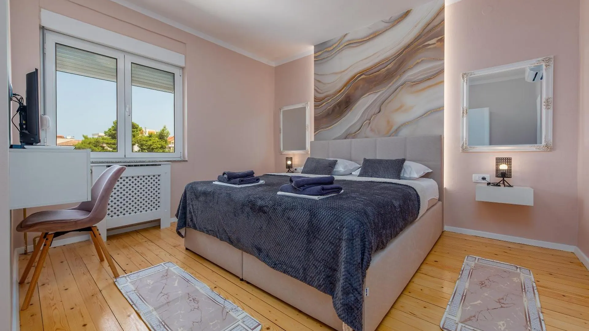 Villa Lungomare With Private Pool Zadar